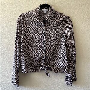 Women’s size XS Maison D’Amelie Long Sleeve button down Tie Waist Blouse